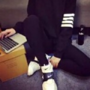 小矜持萌